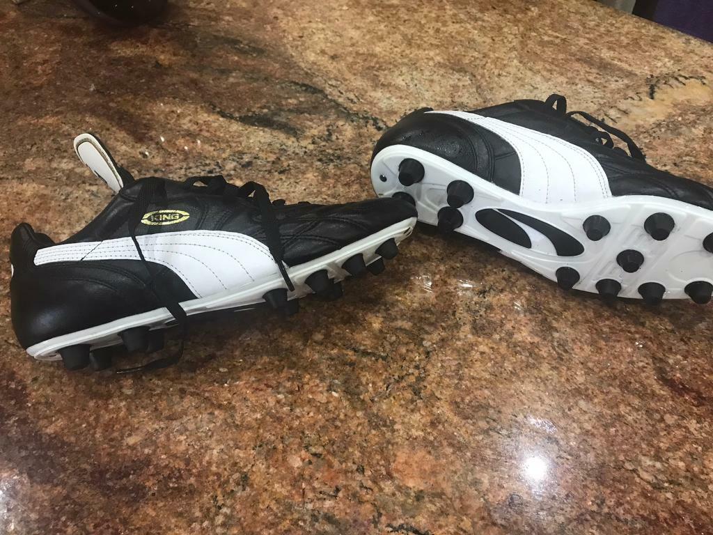 puma king football boots size 10